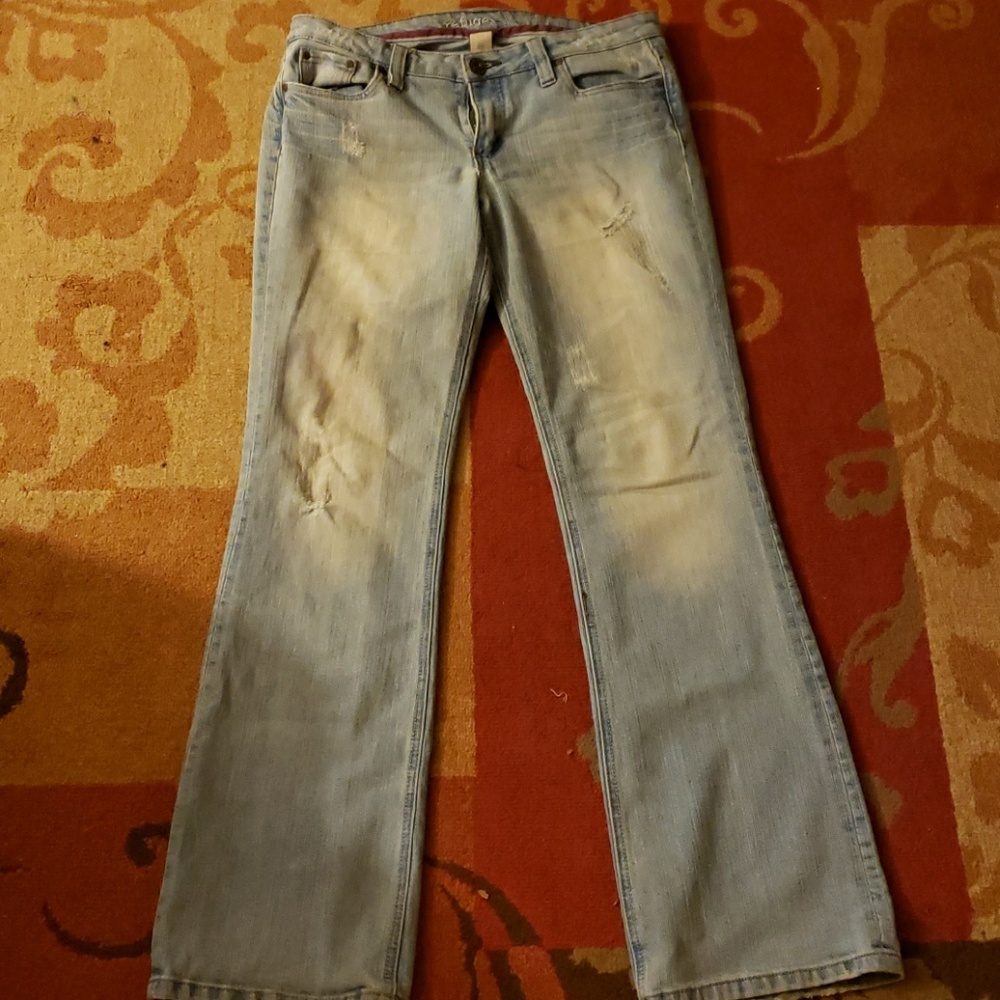 Jeans